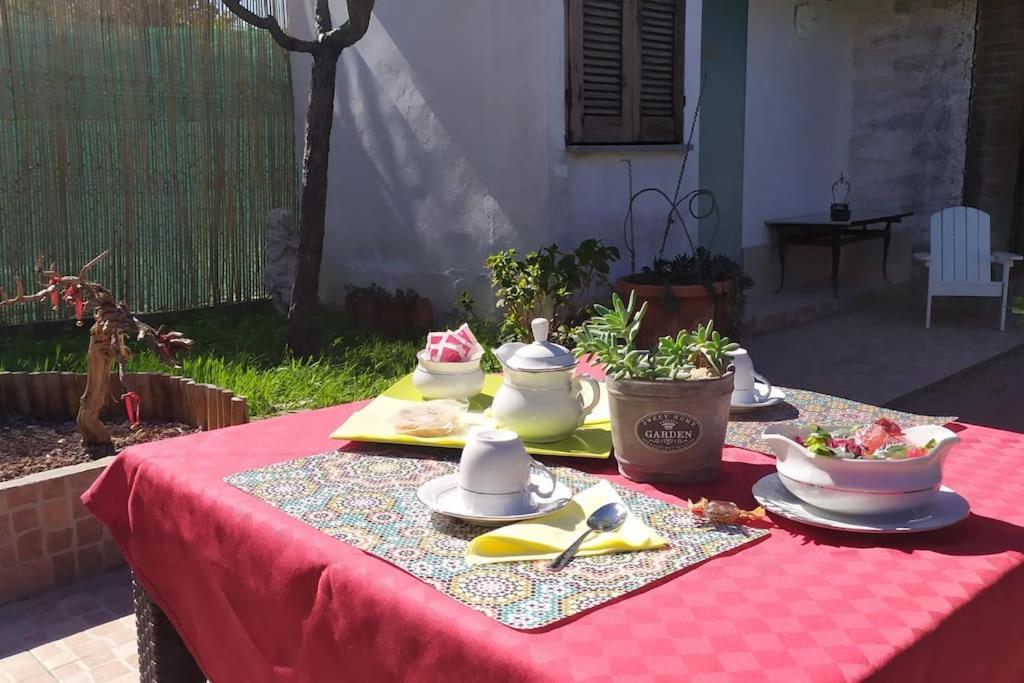 Shanti Ca' Casa Indipendente Con Giardino Lacchiarella Eksteriør billede